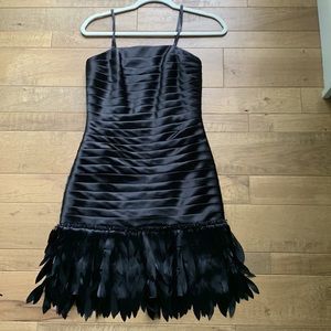 White House Black Market black dress. Absolutely adorable! Size 0.